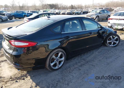 2013 Ford Fusion Se z USA, uszkodzony, nr VIN 3FA6P0HR7DR288605